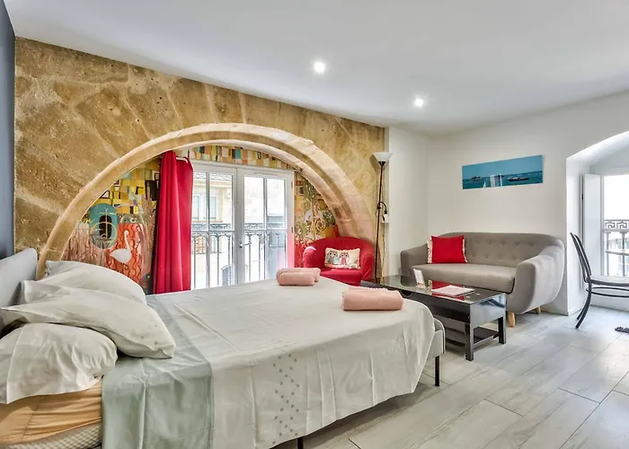 Alienor Place La Bourse Apartment