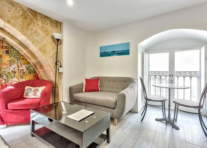 Alienor Place La Bourse Apartman