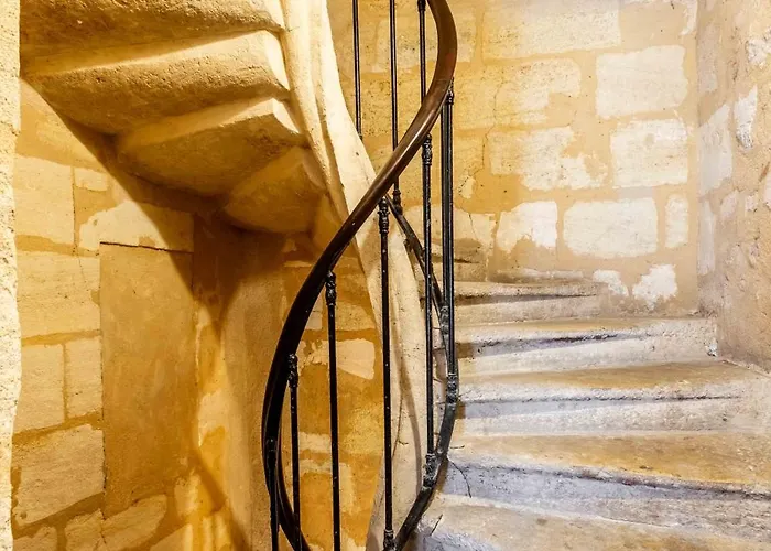 Apartment Alienor Place La Bourse Bordeaux